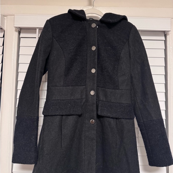 Guess Black Hooded Trench Coat - Picture 3 of 6